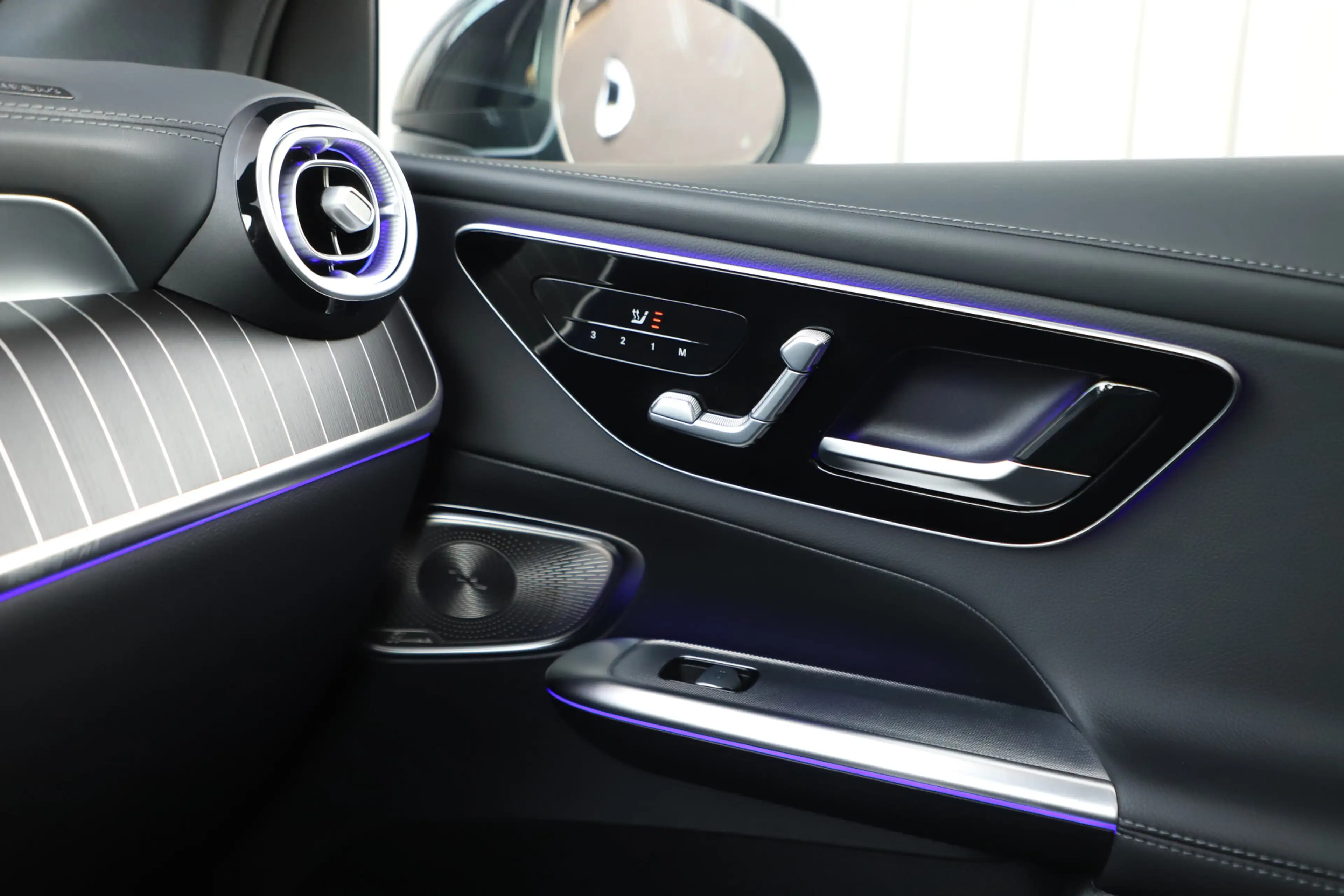 Mercedes-Benz GLC 400 400e AMG 4-Matic | 381PK | Head-up | Keyless-go | — photo 11