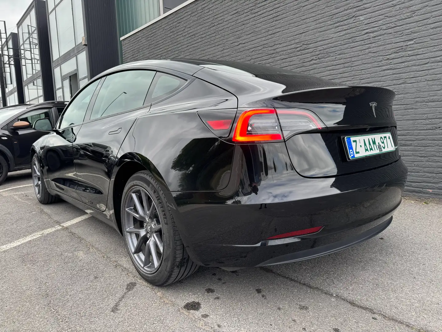Tesla Model 3 AWD Long Range Dual Motor 500PK/602km bereik Noir - 1