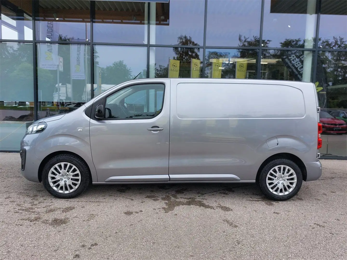 Opel Vivaro KW M BHDI 145 EAT8 Silber - 2