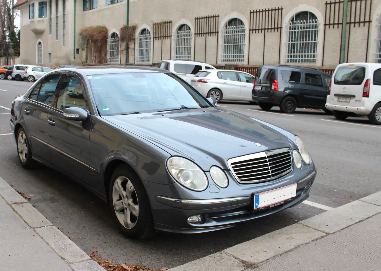 Mercedes-Benz E 200 E 200 Avantgarde CDI Avantgarde Blau - 1