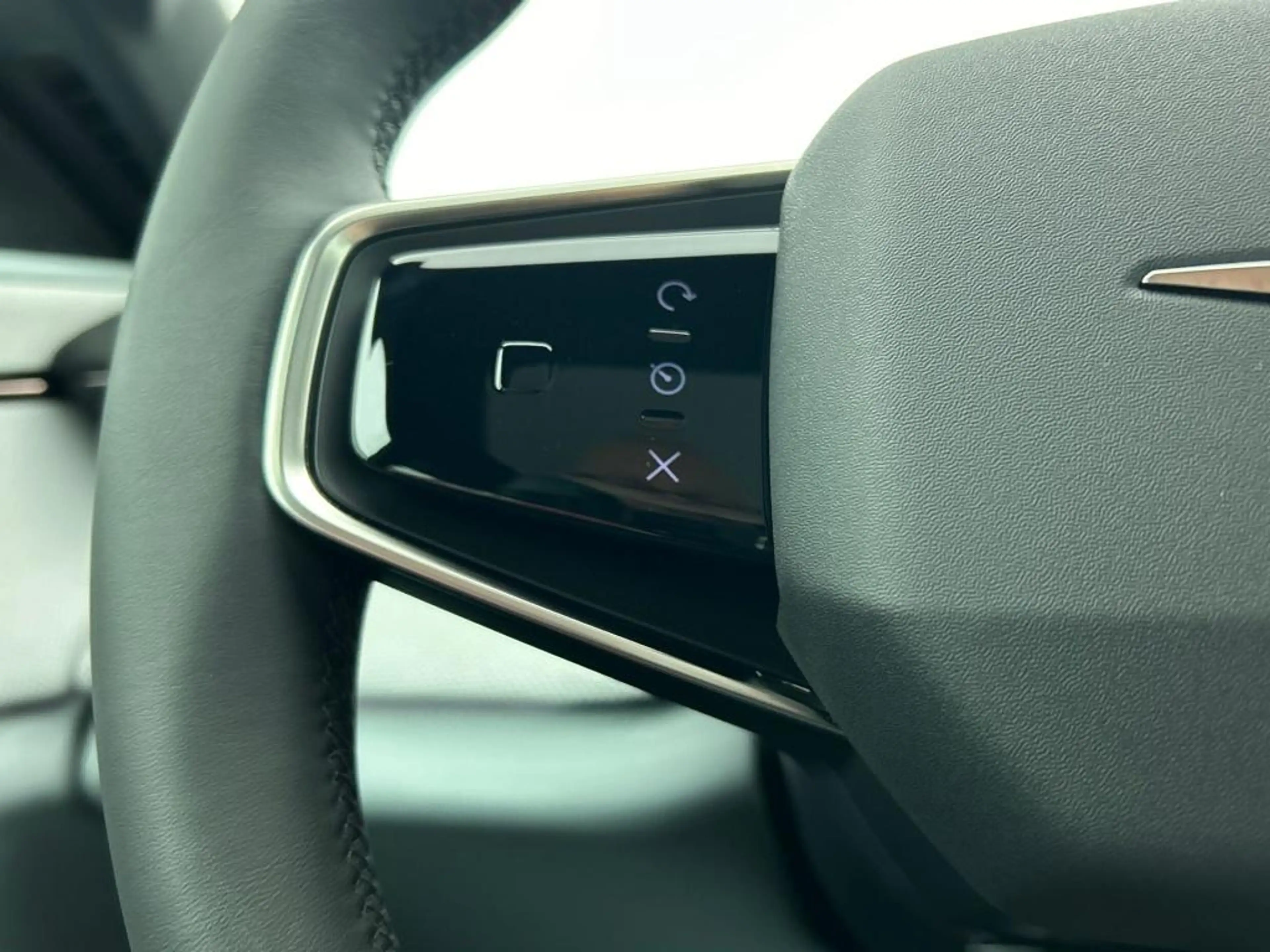 Polestar 4 Long Range Single Motor 100 kWh | Pilot | Plus | P — photo 6
