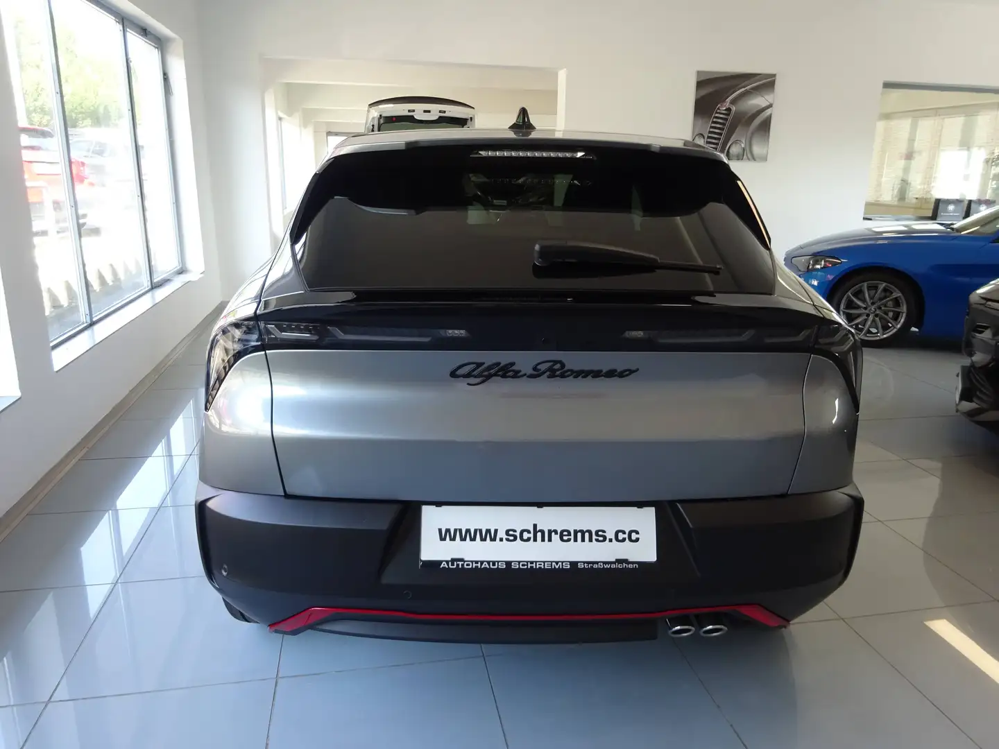 Alfa Romeo Junior Ibrida Speciale Silber - 2