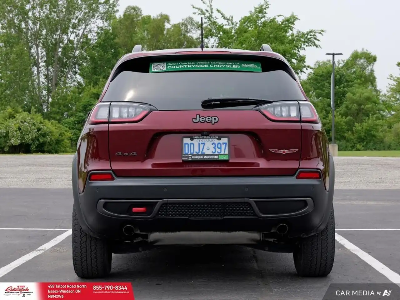 Jeep Cherokee снимка Jeep Cherokee