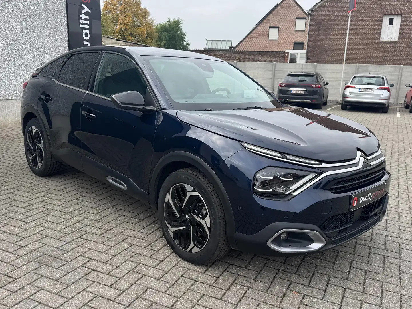 Citroen C4 1.2Turbo 130pk  GPS/Cam/Keyless/HeadUp/LED/Alu18 Bleu - 1
