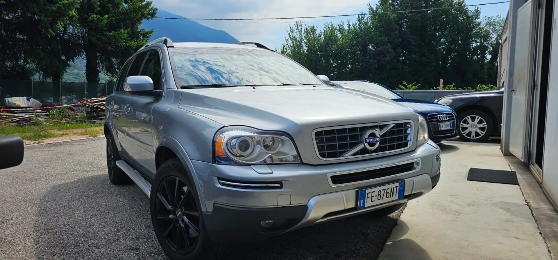 Volvo XC90 2.4 d5 Polar Plus awd 200cv auto Grigio - 1