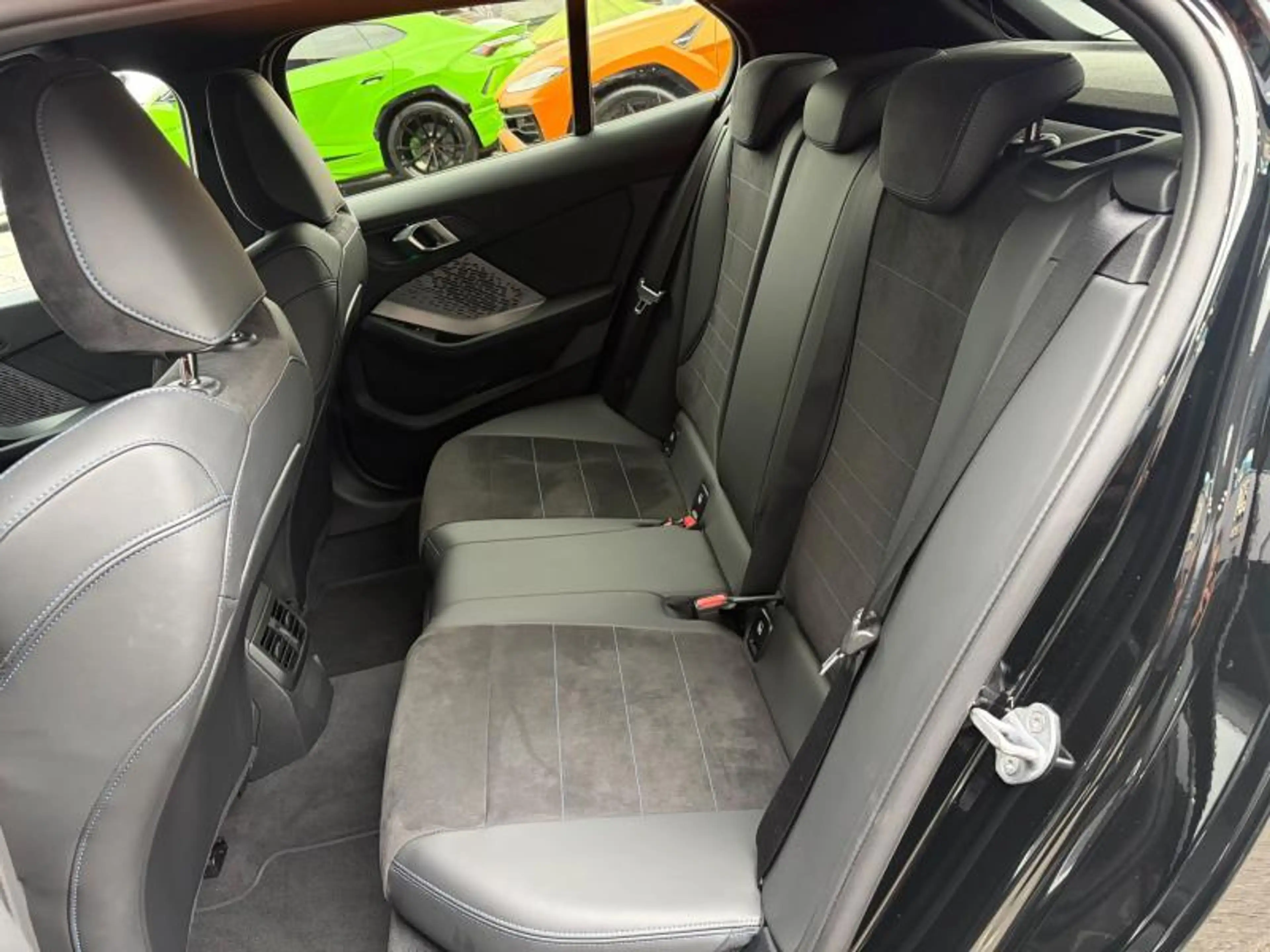 BMW 116 i Pack M/Camera/CarPlay — photo 9
