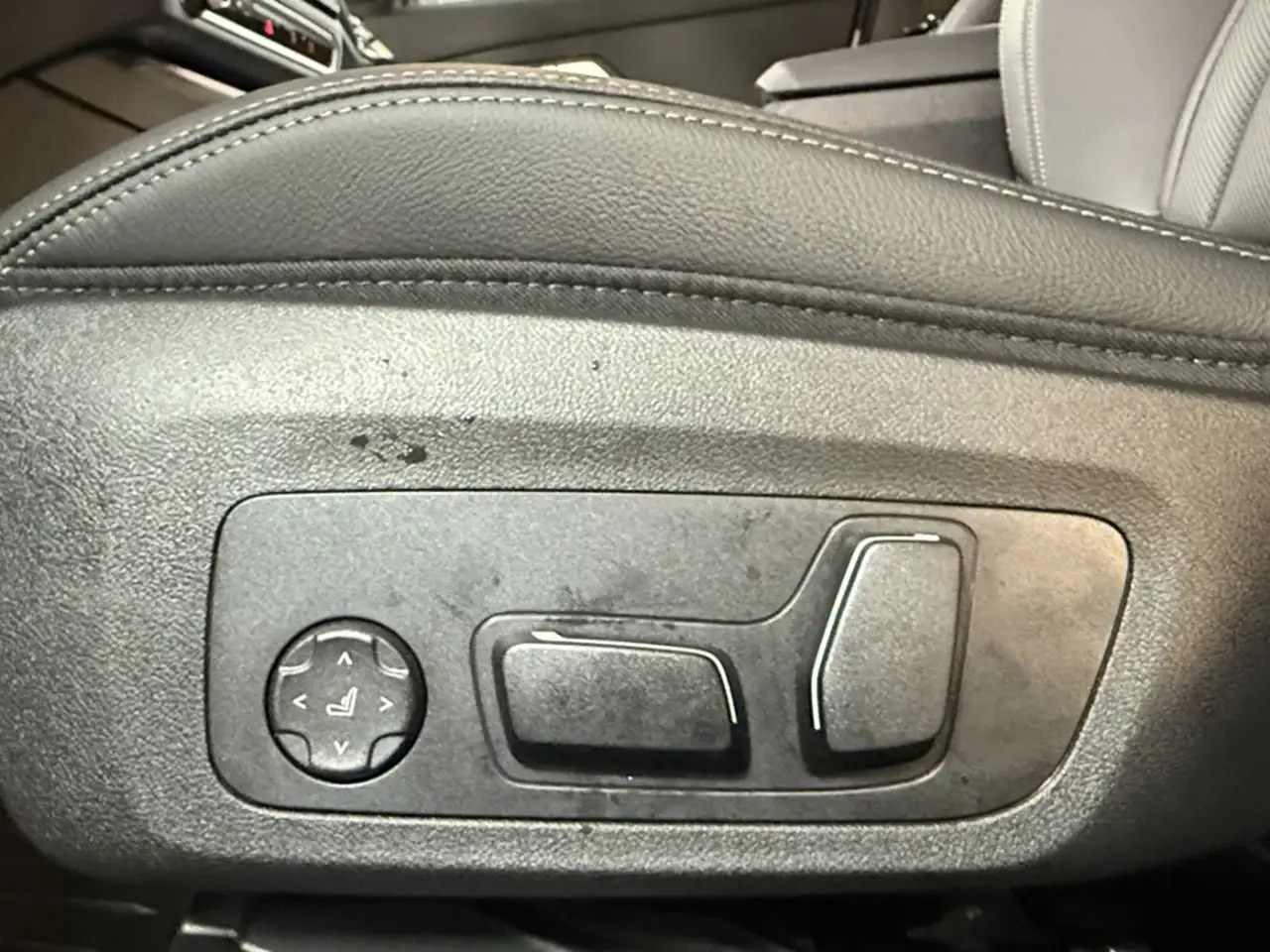 BMW 3 Series снимка BMW 3 Series