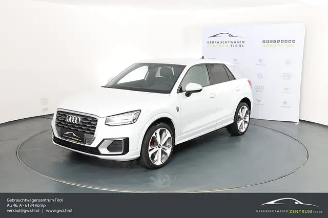 Audi Q2 40 TFSI quattro S-tronic S LINE KEY LED ACC LAN...