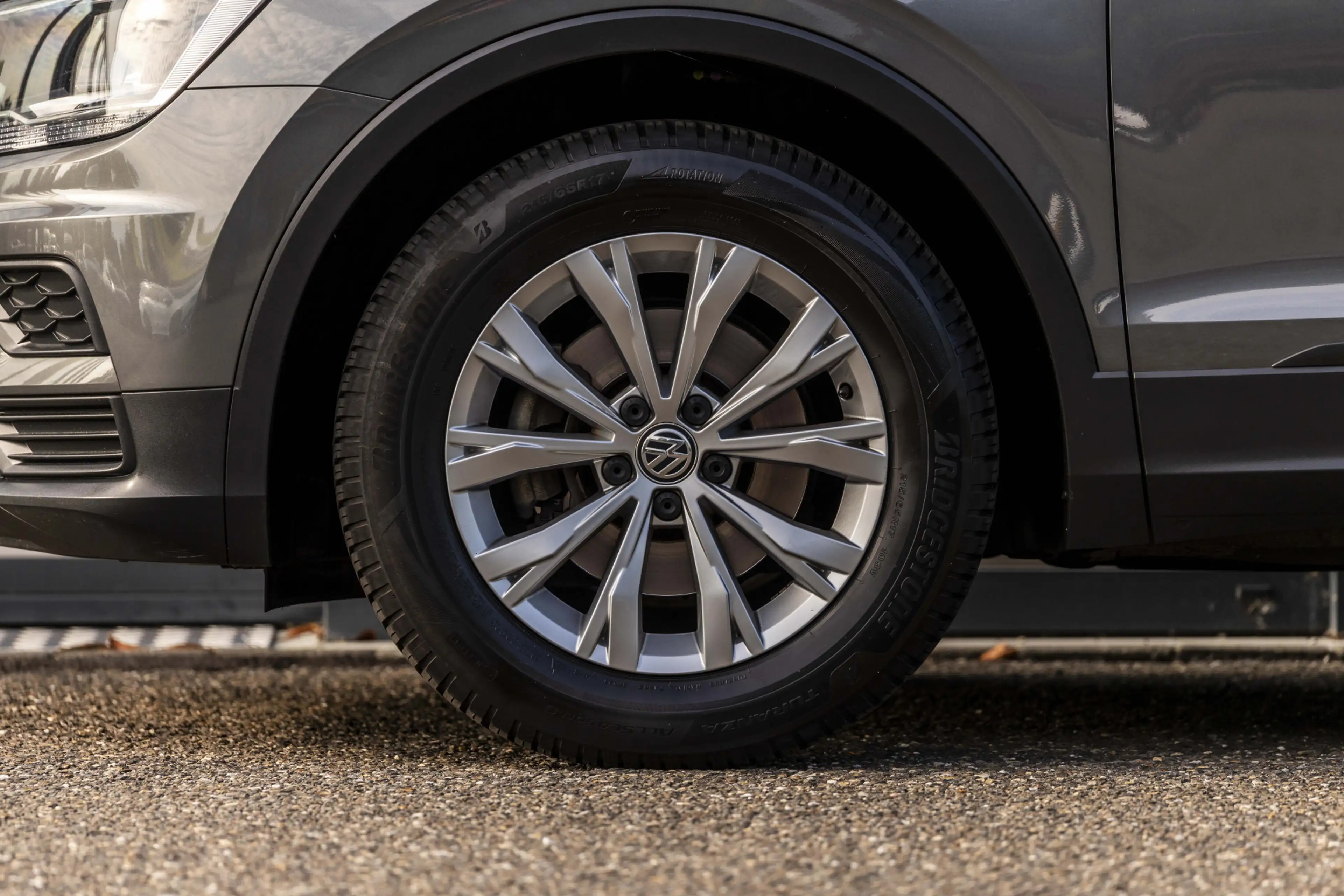 Volkswagen Tiguan 1.4 TSI Comfortline — photo 9