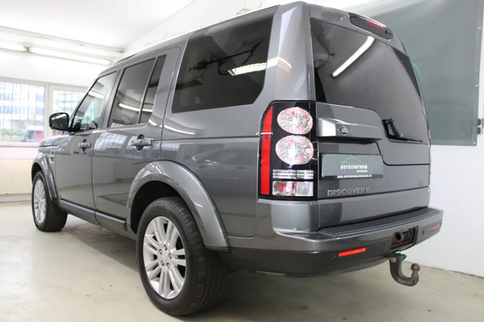 Land Rover Discovery 4 SDV6 HSE 1.Hand/AHK/Meridian/Stdhzg Grau - 2
