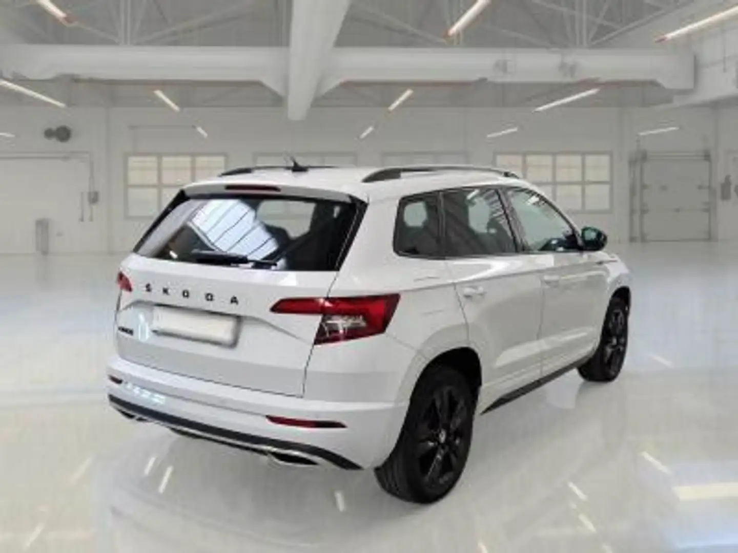 Skoda Karoq 2.0 tdi evo Sportline 115cv dsg Bianco - 2