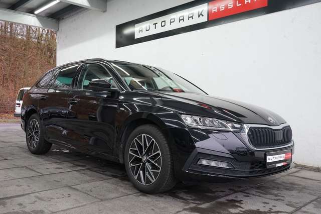 Skoda Octavia Combi Clever 2.0TDI DSG/PANO/VIRTUAL/CAM