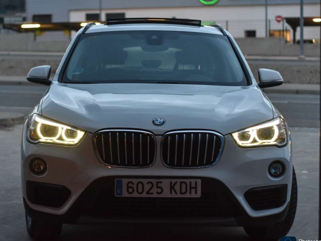 BMW X1 sDrive 18iA - foto 1