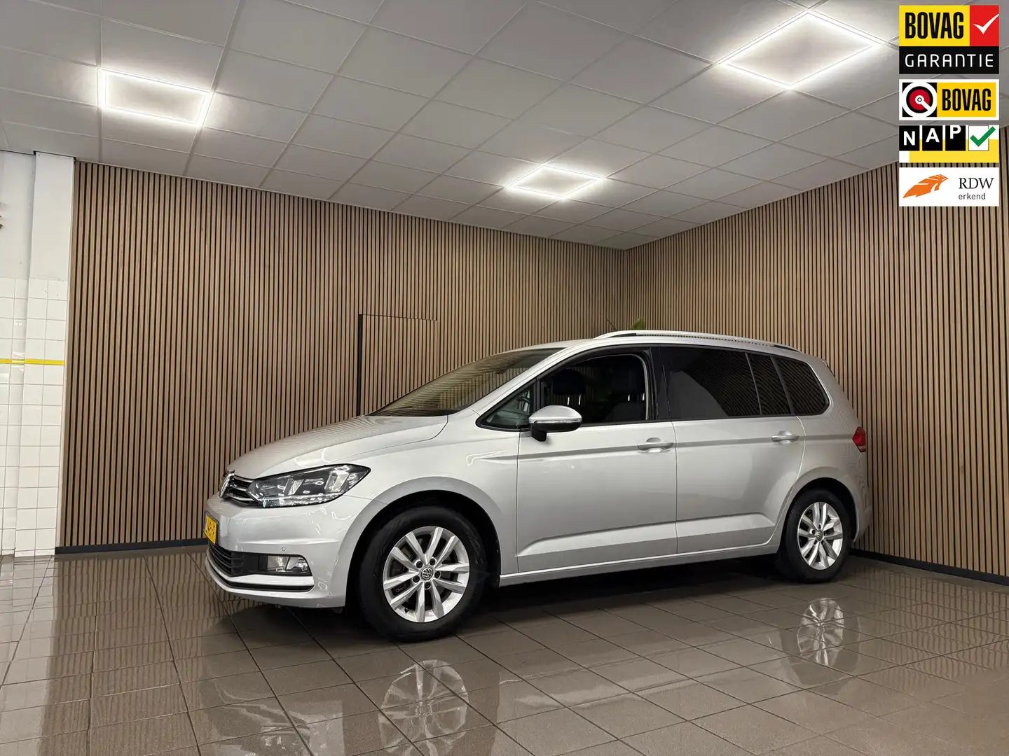 Volkswagen Touran 1.2 TSI Comfortline 7p * Trekhaak / 7 Persoons / N Grijs - 1
