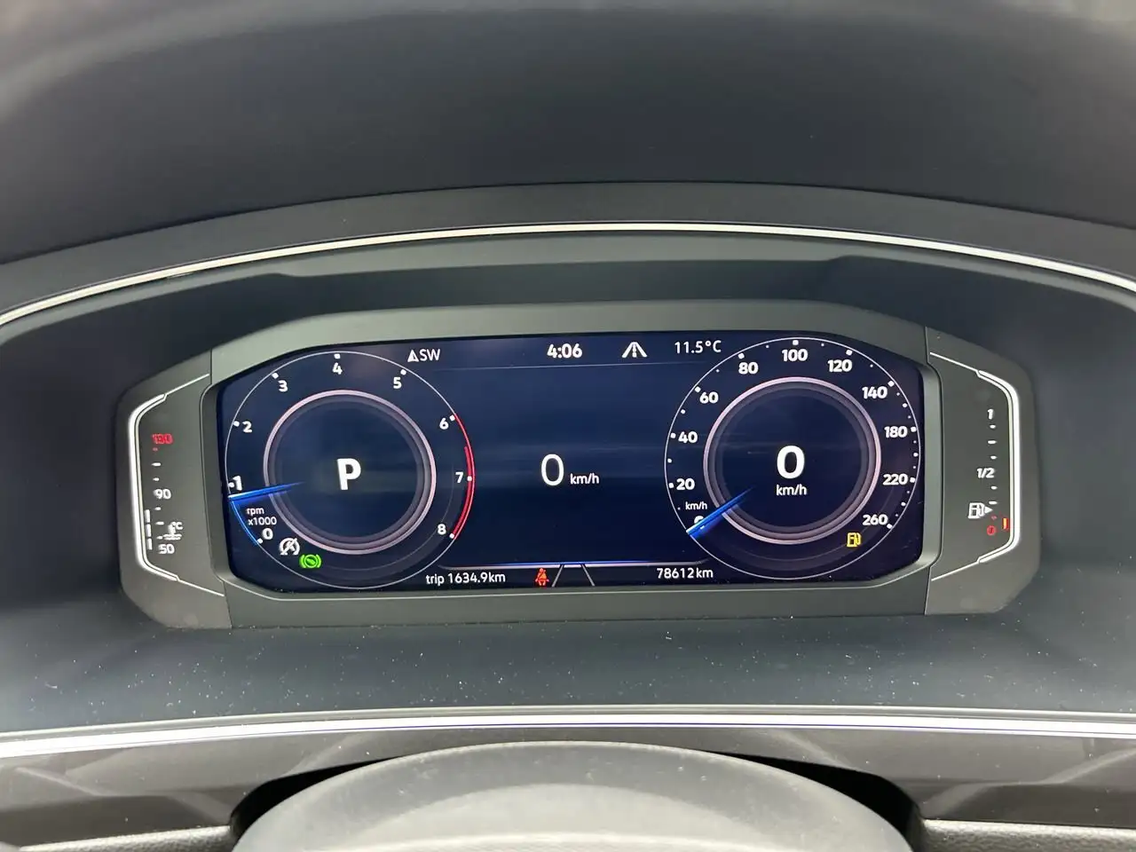 Volkswagen Tiguan снимка Volkswagen Tiguan