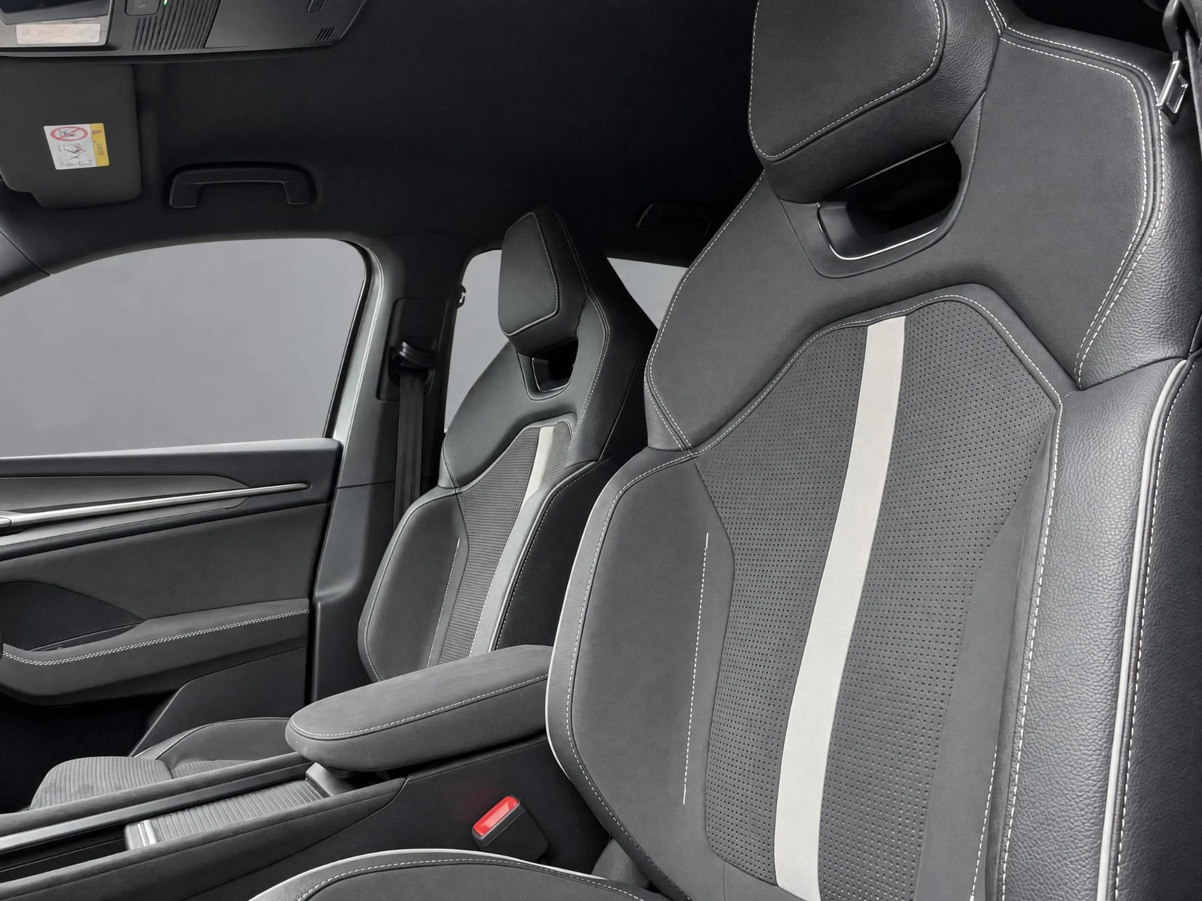 Skoda Kodiaq 1.5 TSI 204pk PHEV Sportline Business · Wegklapbar — photo 9