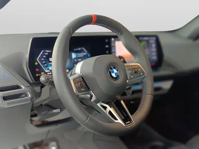 BMW 1 Series view 12