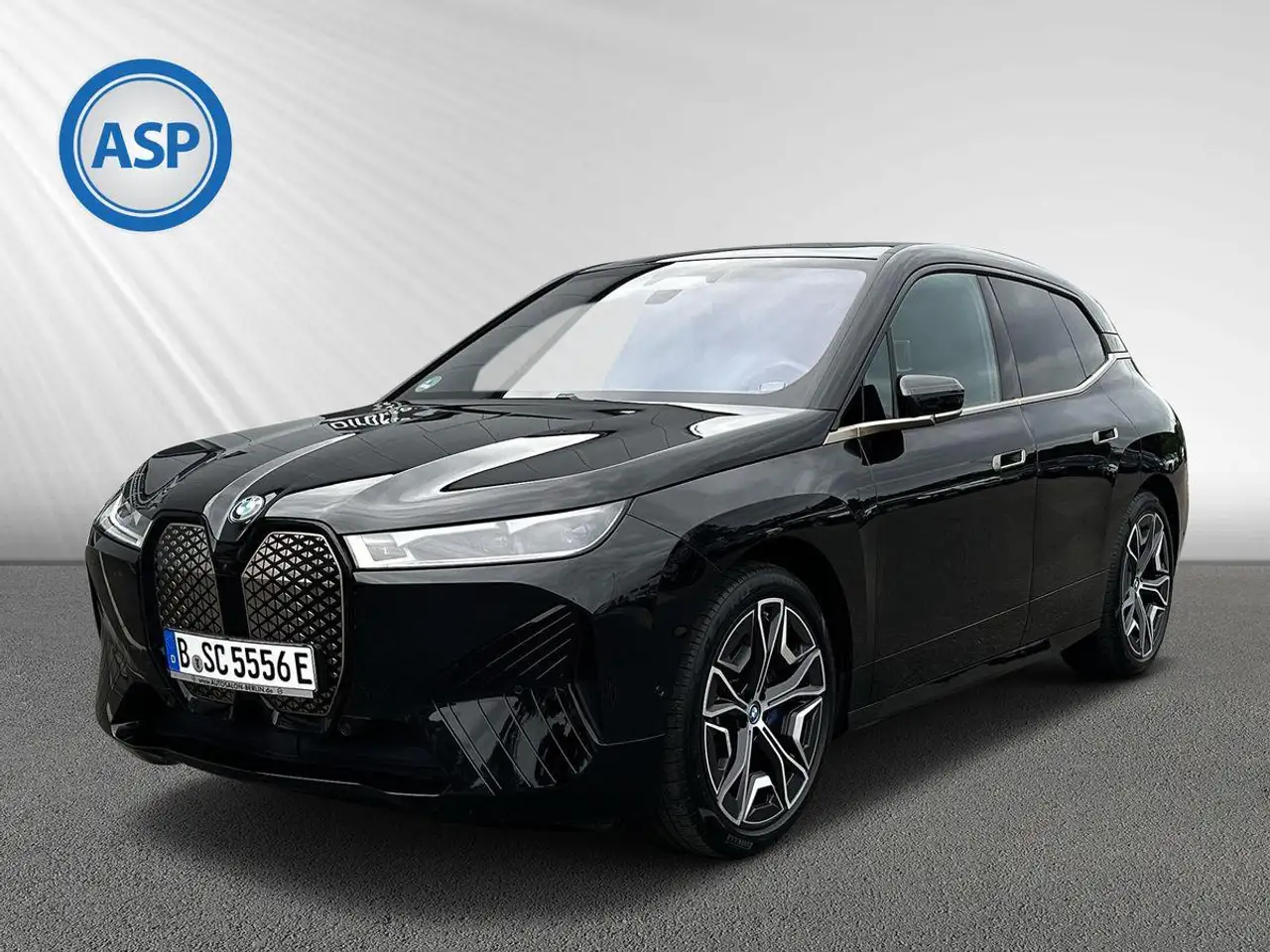 BMW iX