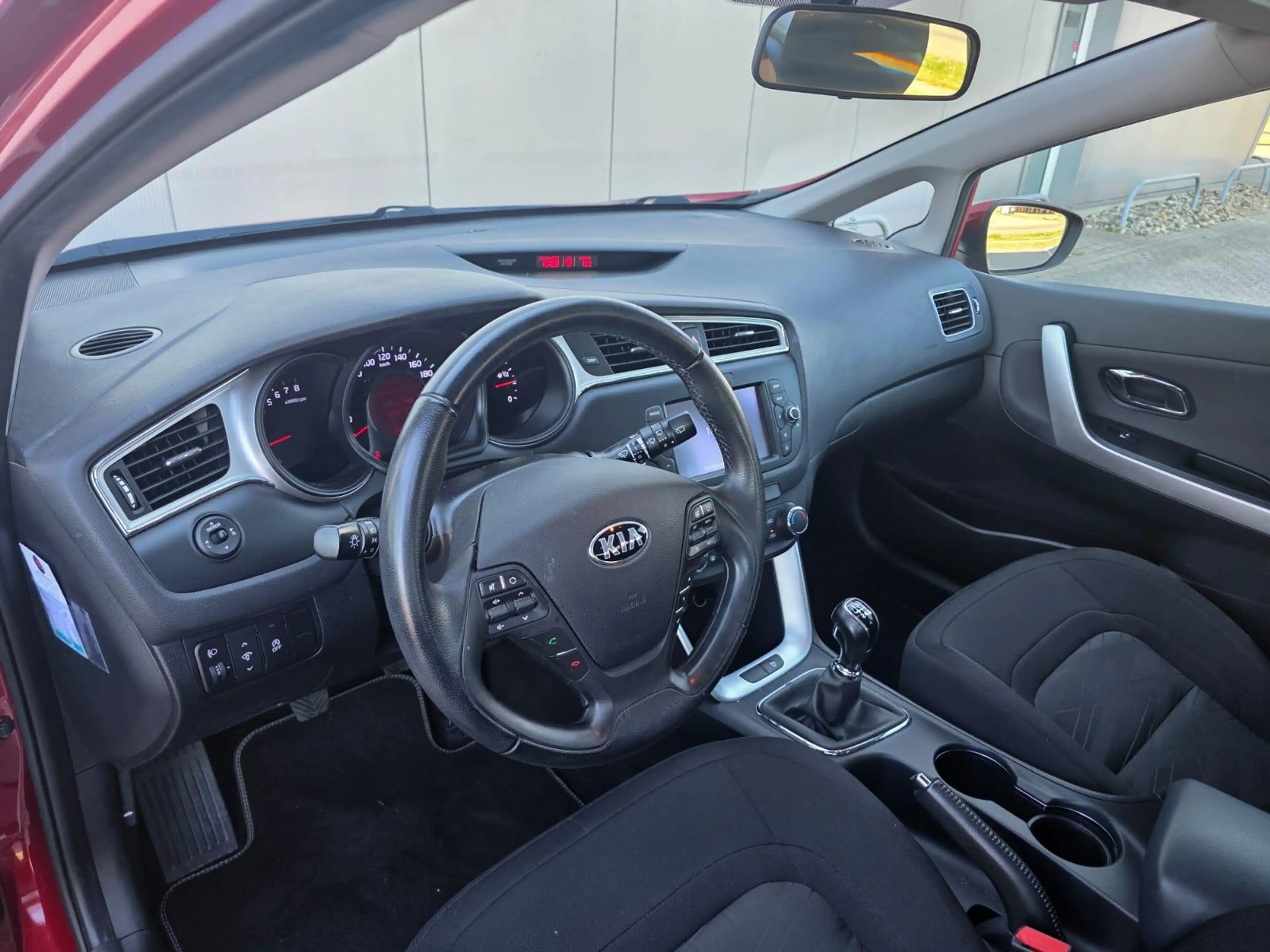 Kia Ceed SW / cee'd SW Sportswagon 1.6 GDI First Edition Parkeercamera | — photo 8