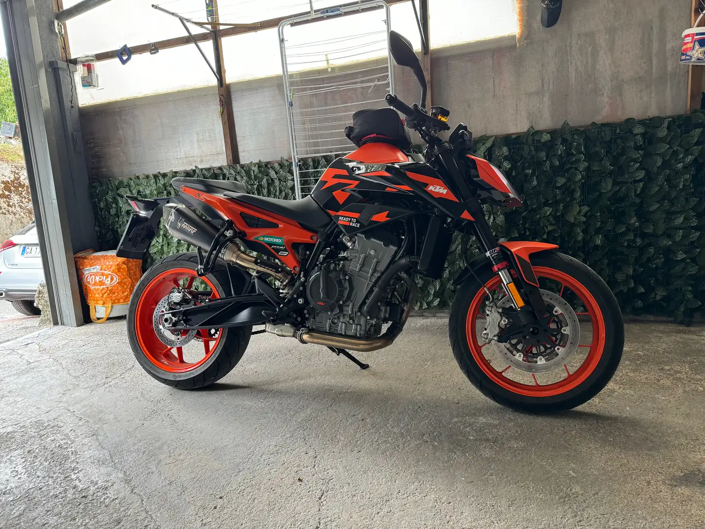 KTM 890 Duke Gp Arancione - 1