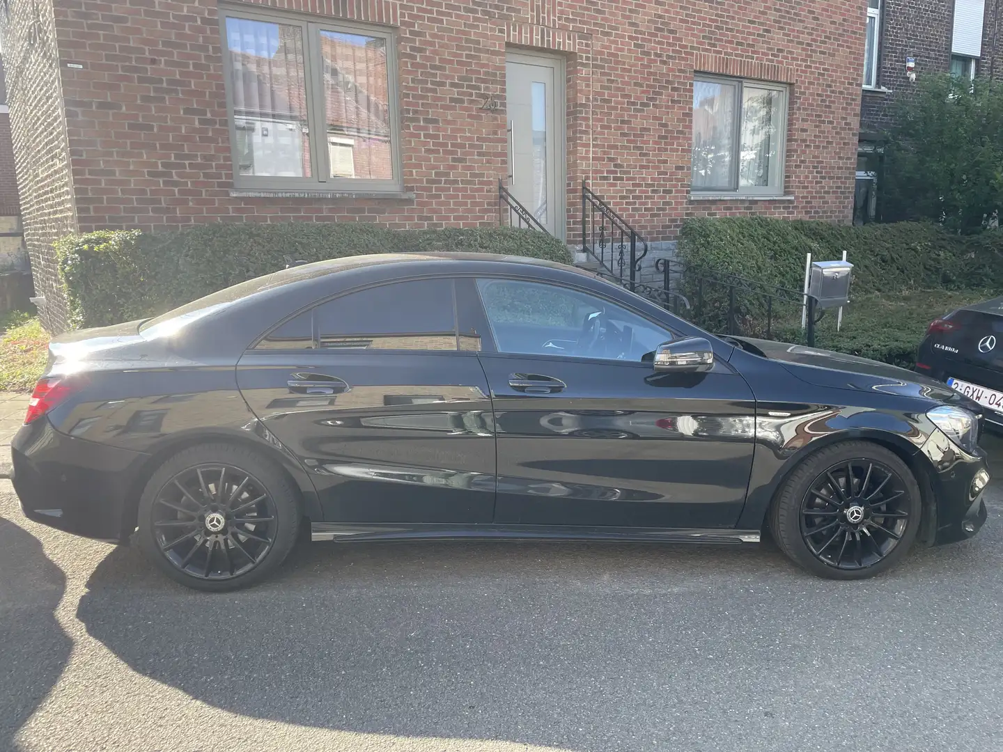 Mercedes-Benz CLA 180 Business Solution AMG - 2
