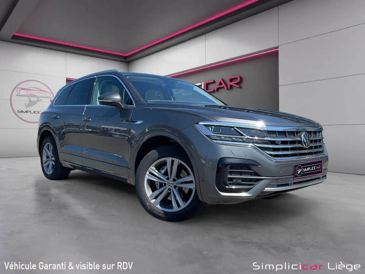 Volkswagen Touareg 3.0 TDi V6 SCR 4Mo R-Line *GARANTIE 12 MOIS* Gris - 1