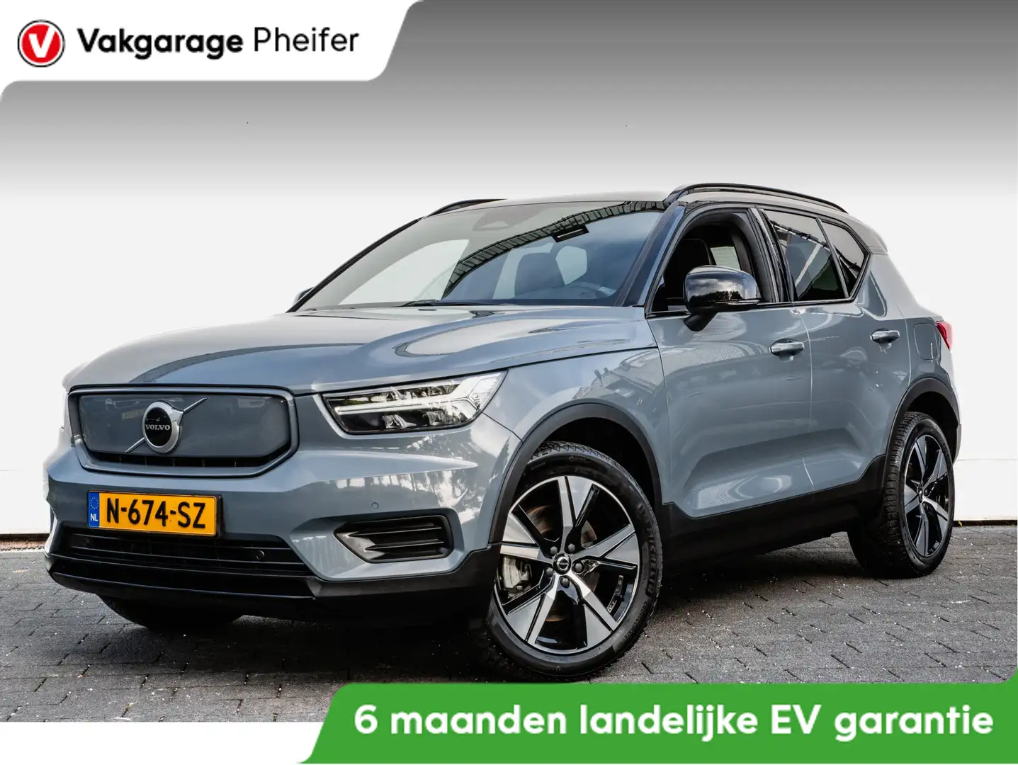 Volvo XC40 Recharge Core Stoel-stuurverwarming/ Camera/ Navig Grijs - 1