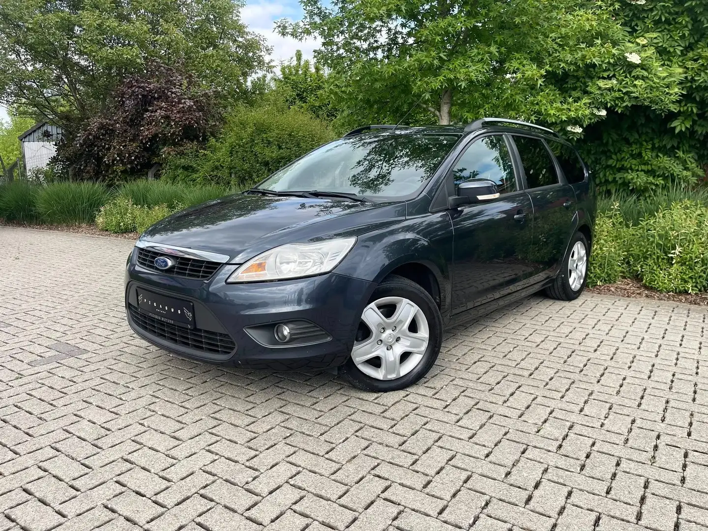 Ford Focus 1.6 - 2010/225.000km/Euro 5 - Gekeurd Azul - 1