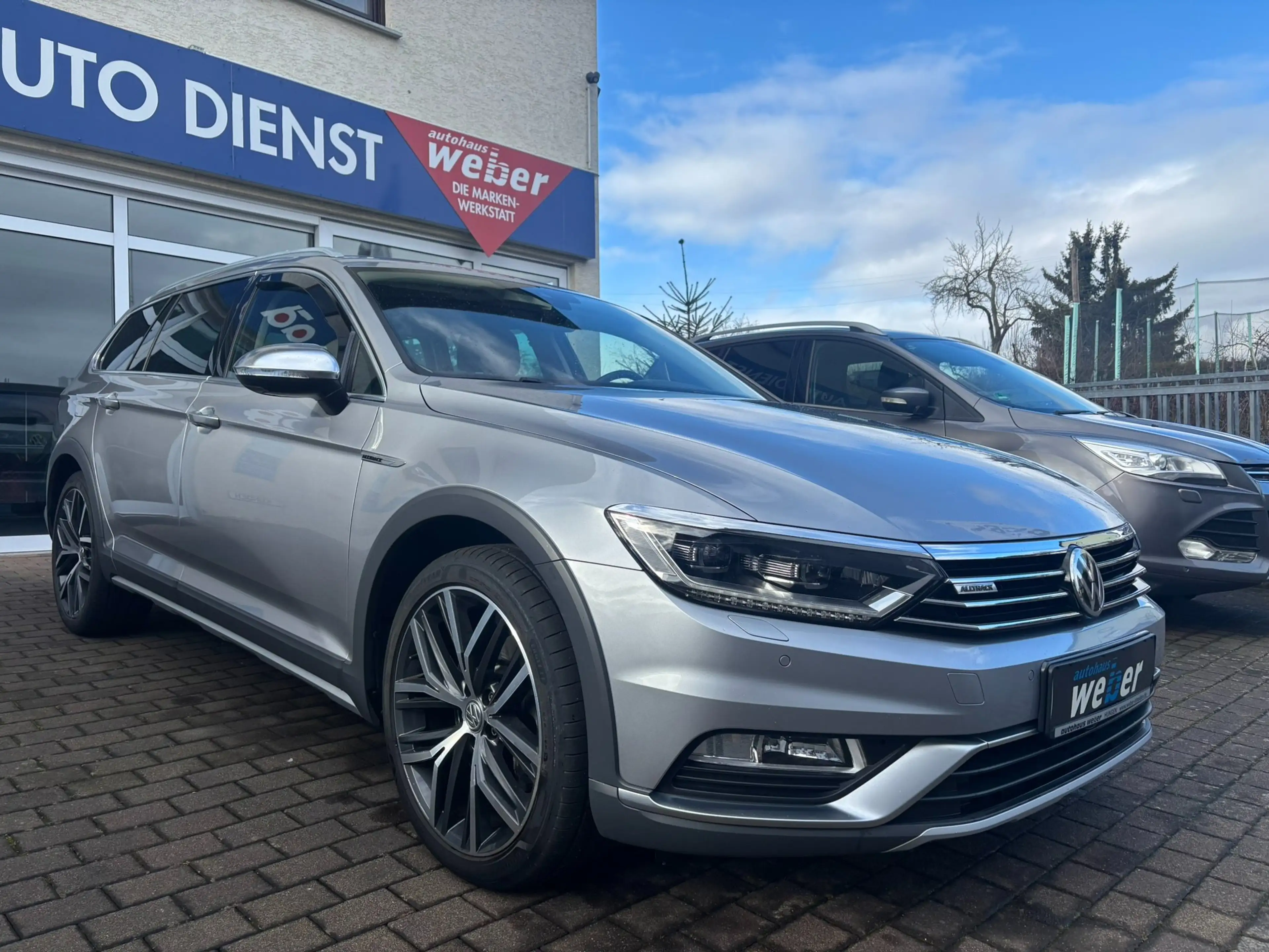 Volkswagen Passat Alltrack 4Motion*DSG*360KAM*AHK*NAPPA*LED*ACC*NAV*CARPLAY