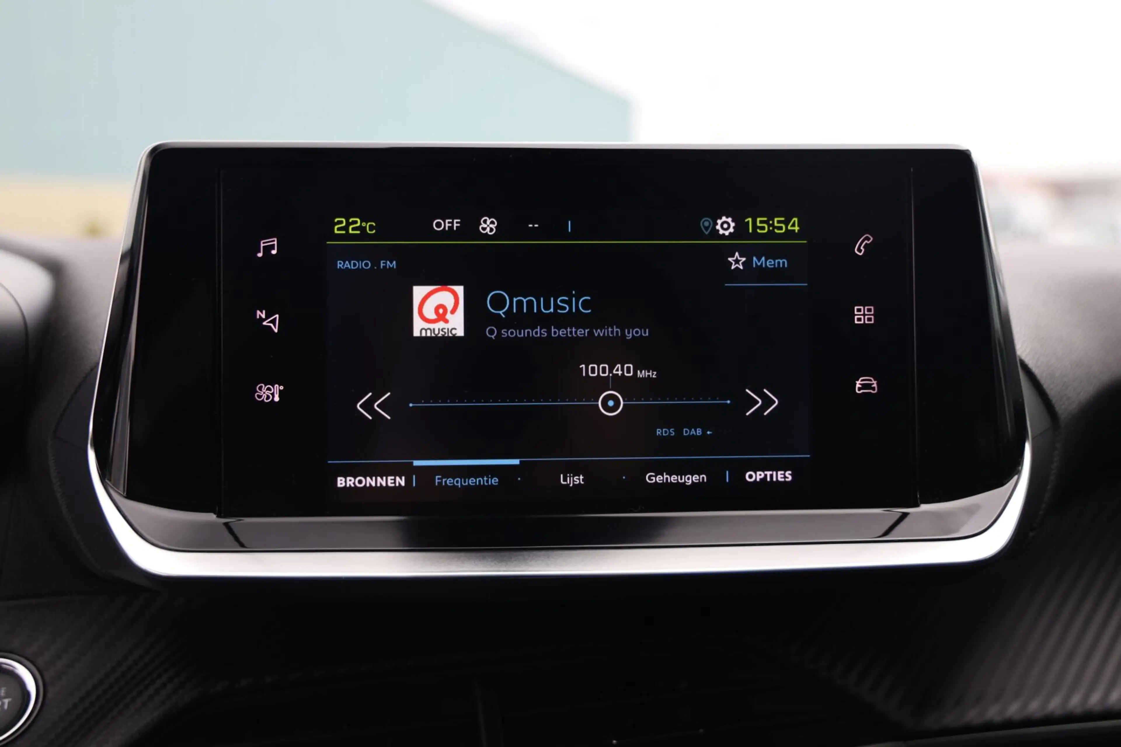 Peugeot e-208 EV Allure Pack 50 kWh|SOH 94%|Camera|Apple carplay — photo 11