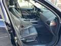 Jaguar F-Pace F-Pace 2.0 D 180 CV AWD aut. Prestige Schwarz - thumbnail 12