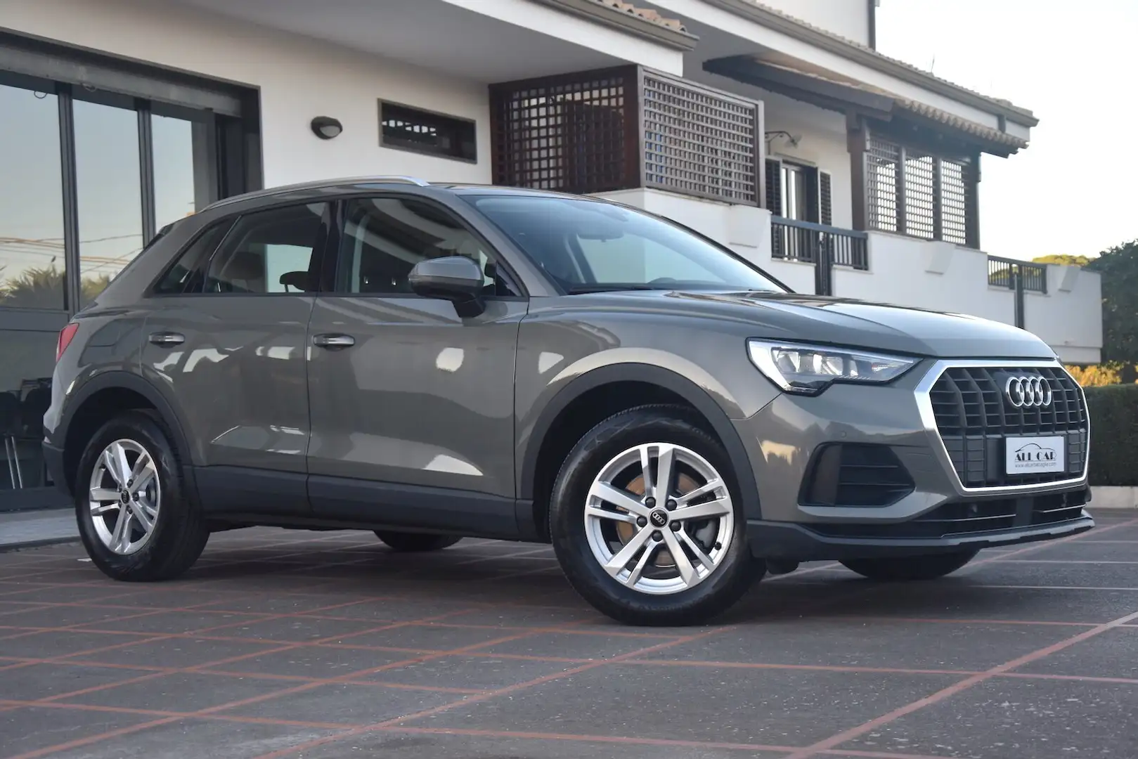 Audi Q3 Q3 35 TDI S tronic Business Grigio - 1