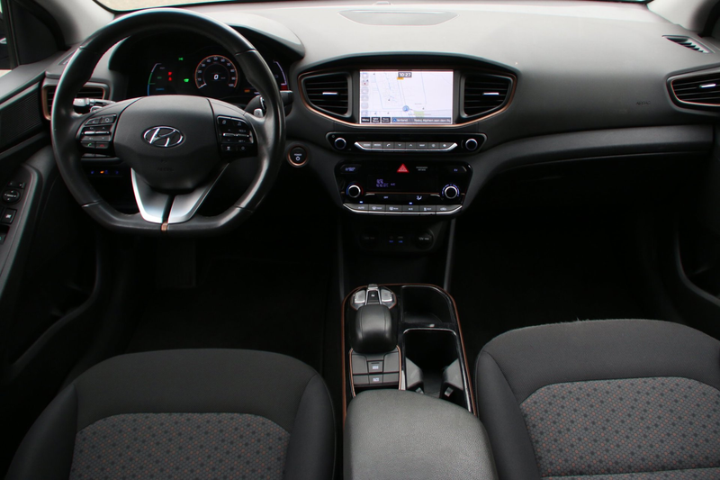 Hyundai IONIQ Comfort EV SOH 87,7% NL-AUTO NAP — photo 15