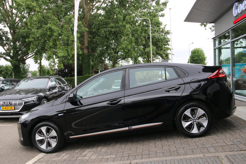Hyundai IONIQ Comfort EV SOH 87,7% NL-AUTO NAP — photo 6