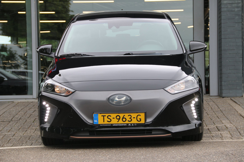Hyundai IONIQ Comfort EV SOH 87,7% NL-AUTO NAP — photo 3