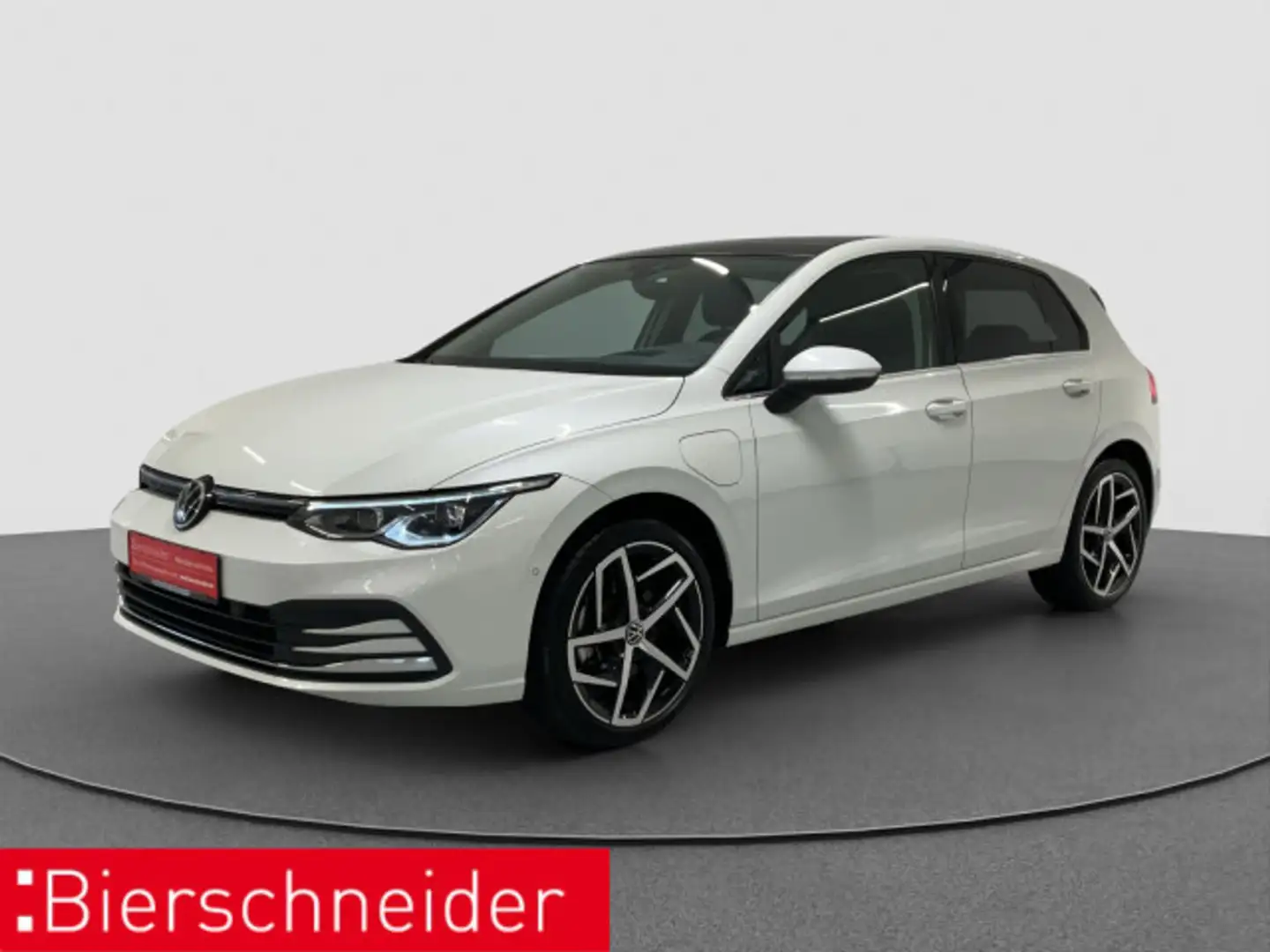 Volkswagen Golf 8 1.4 TSI eHybrid DSG Style AHK PANO STAND Weiß - 1