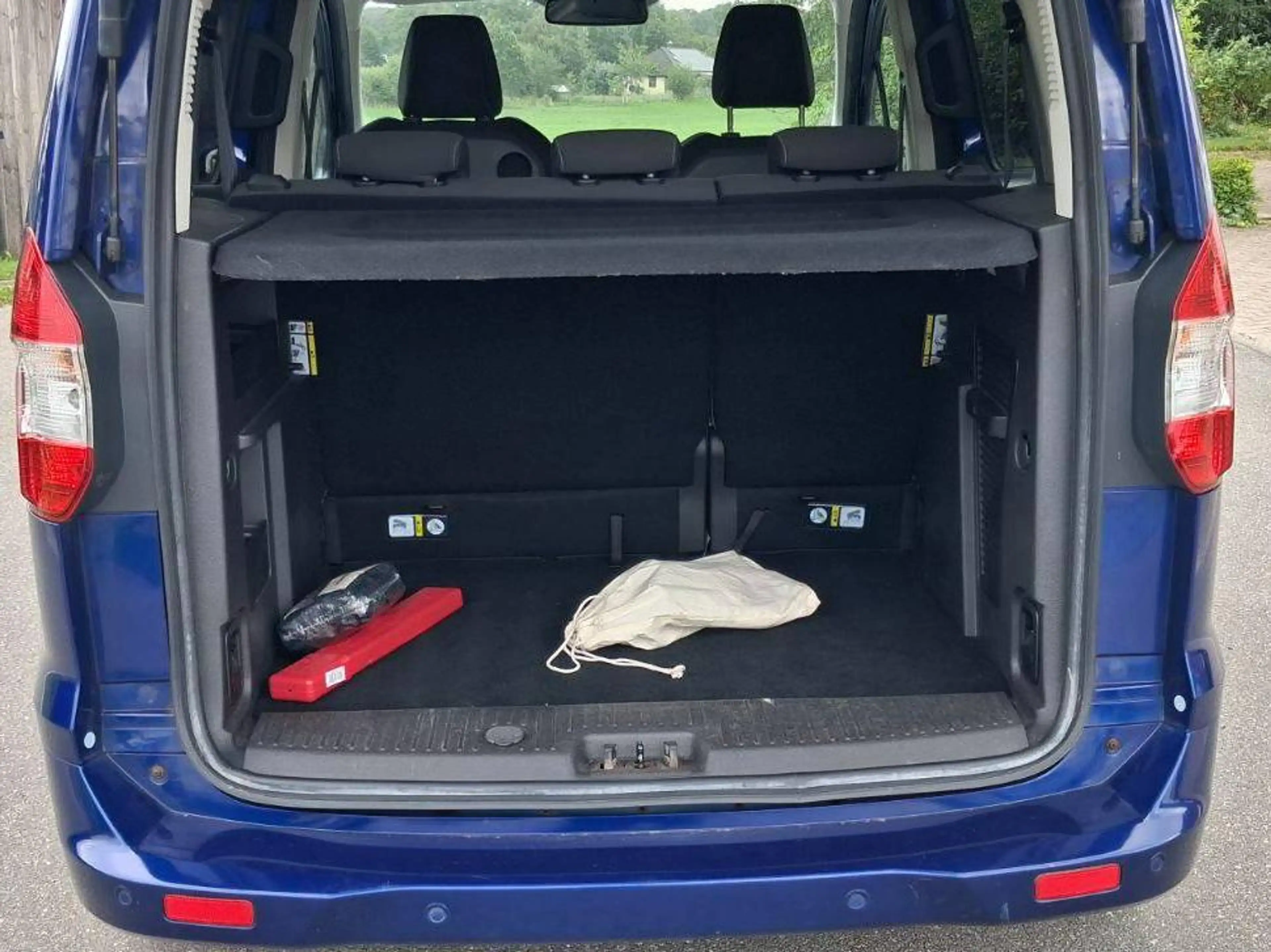Ford Tourneo Courier Tourneo Courier Zahnriemensatz Neu Ölwechsel und Ölfilter Neu — photo 12