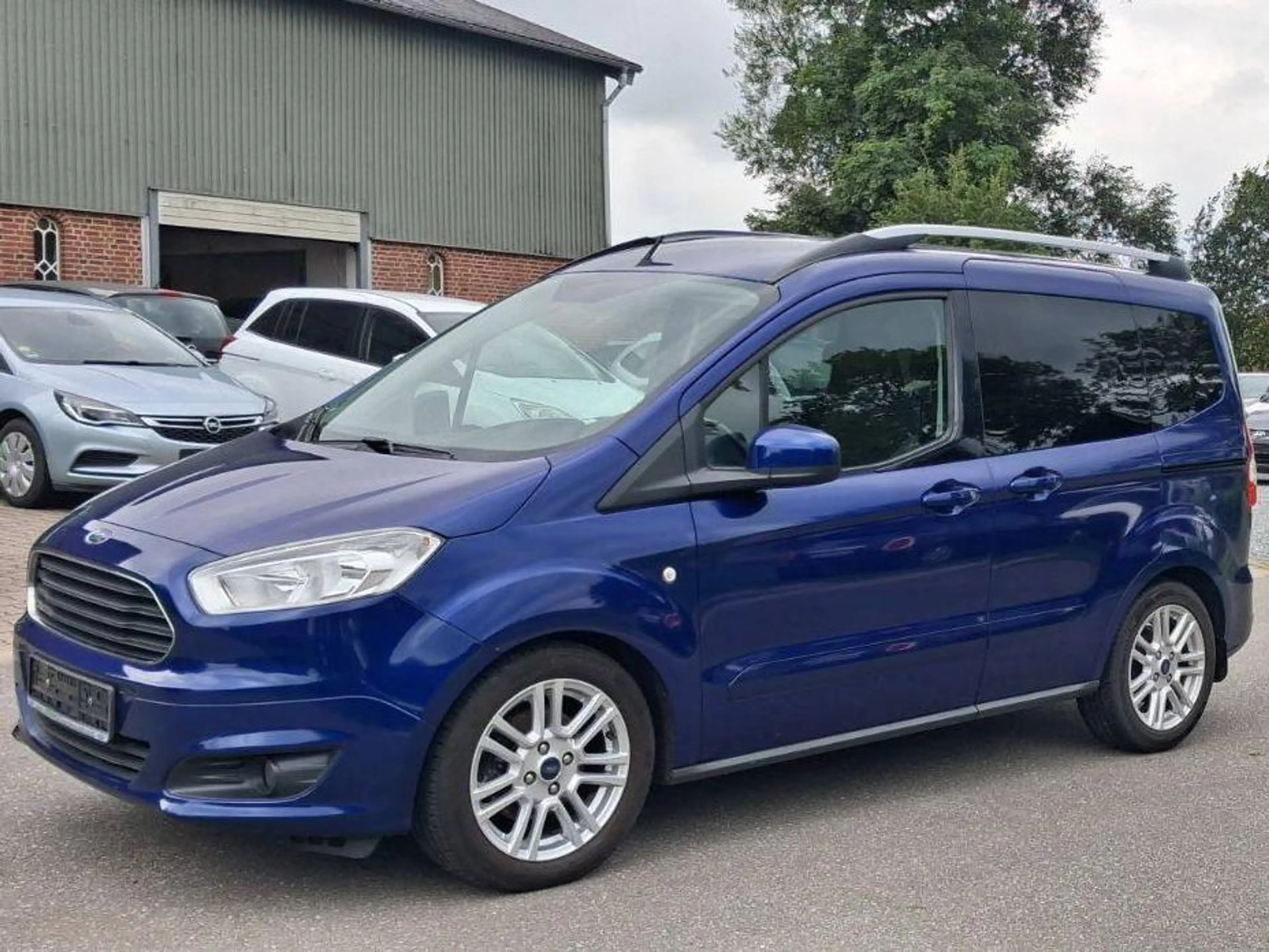 Ford Tourneo Courier Tourneo Courier Zahnriemensatz Neu Ölwechsel und Ölfilter Neu — photo 8