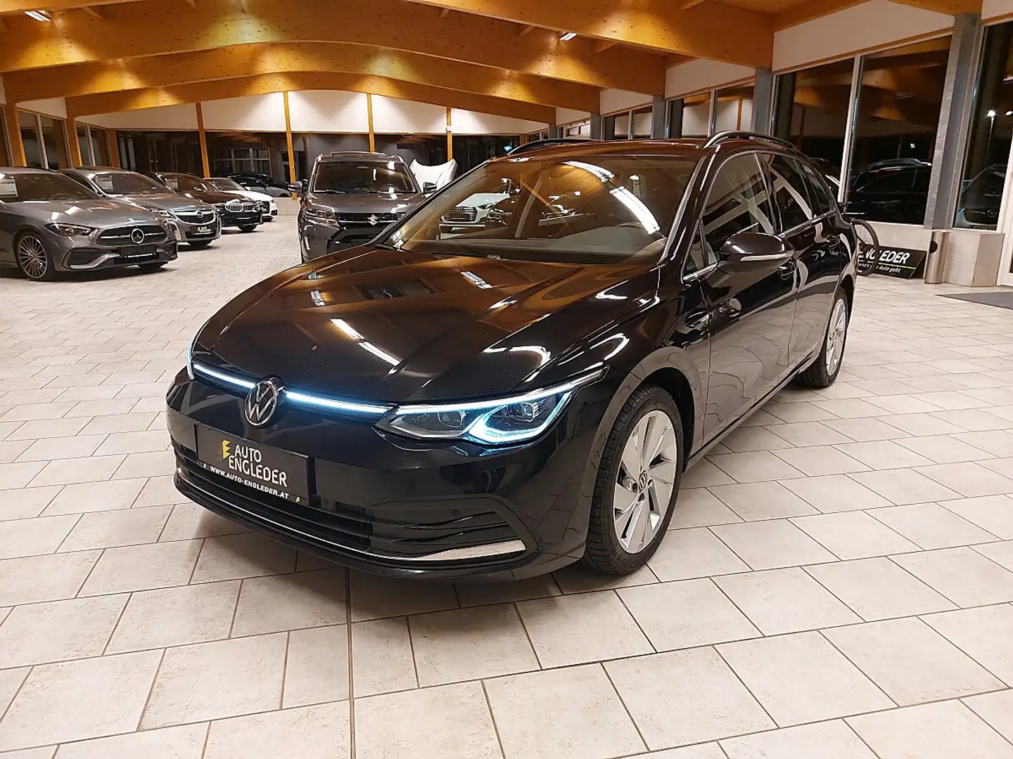 Volkswagen Golf Variant 2,0 TDI Style DSG Schwarz - 2