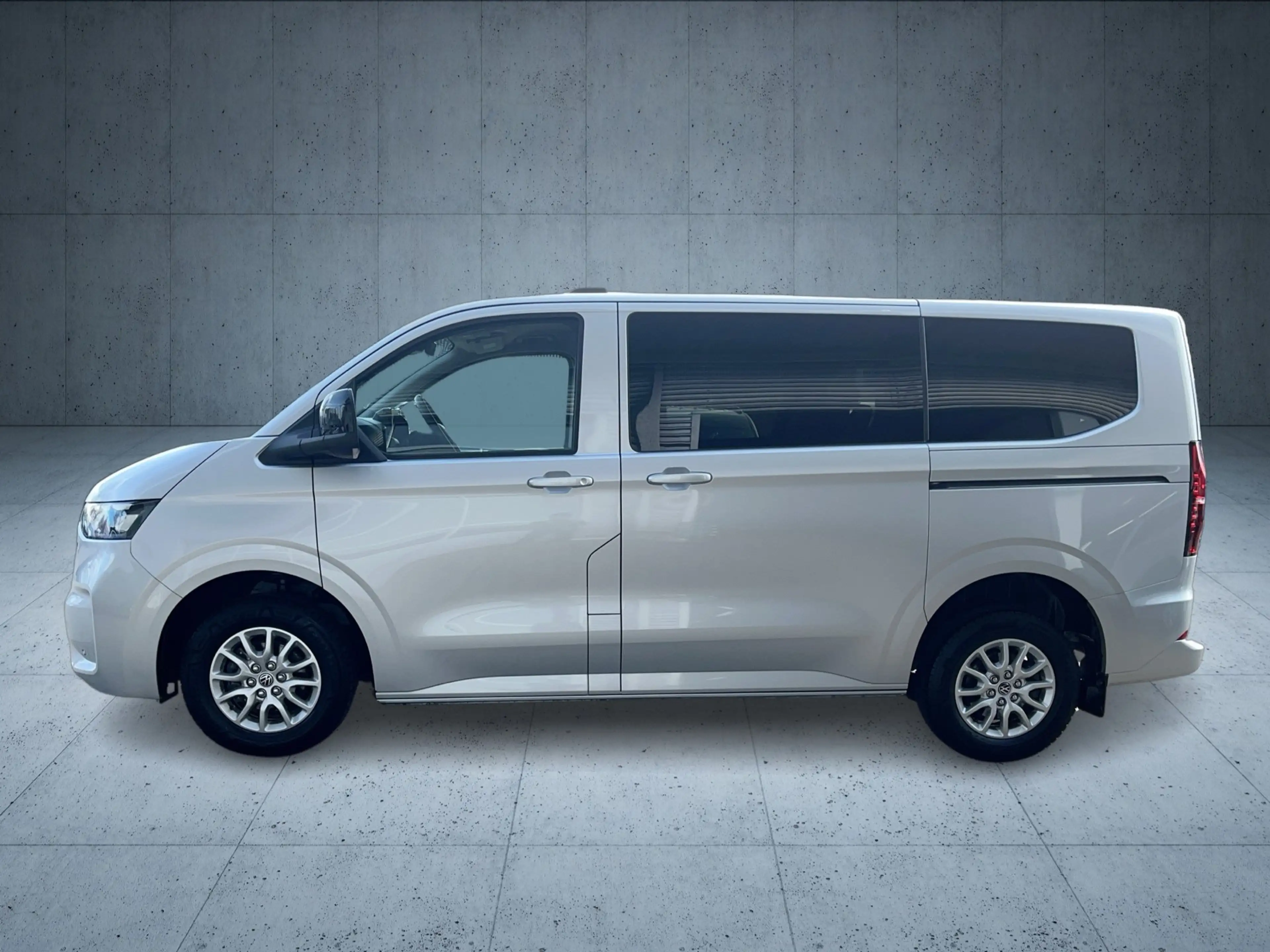 Volkswagen T7 Caravelle Life TDI DSG 4Motion AHK R-KAMERA — photo 5