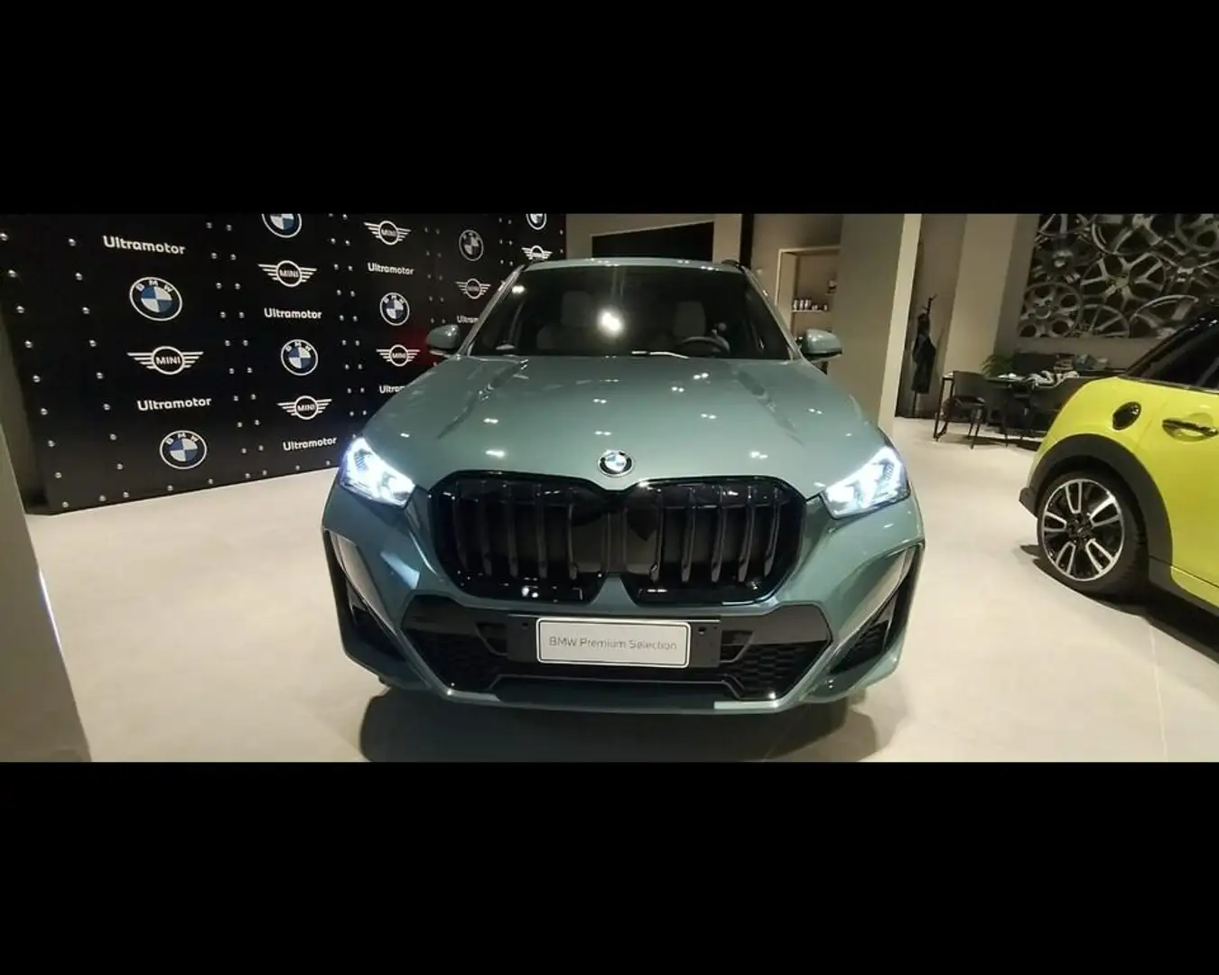 BMW X1 sdrive18d MSport Pro auto Grün - 2
