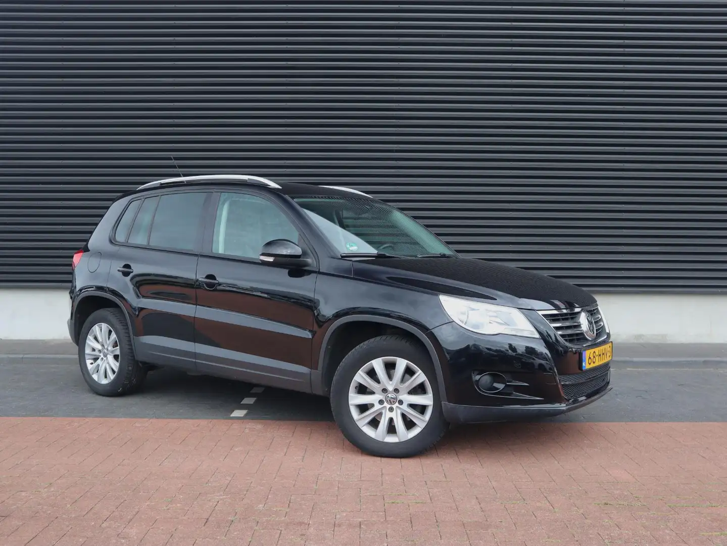Volkswagen Tiguan 1.4 TSI Sport&Style | Clima | Cruise | Elek. Ramen Schwarz - 2