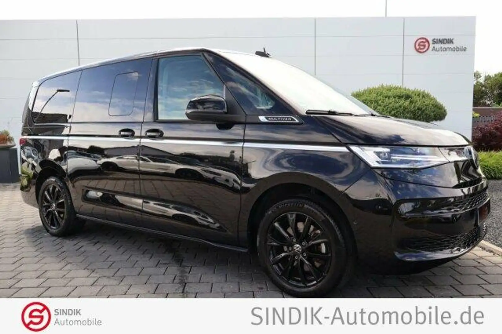 Volkswagen T7 Multivan TDI EDITION Style lang Pano-AHK-ACC Schwarz - 1