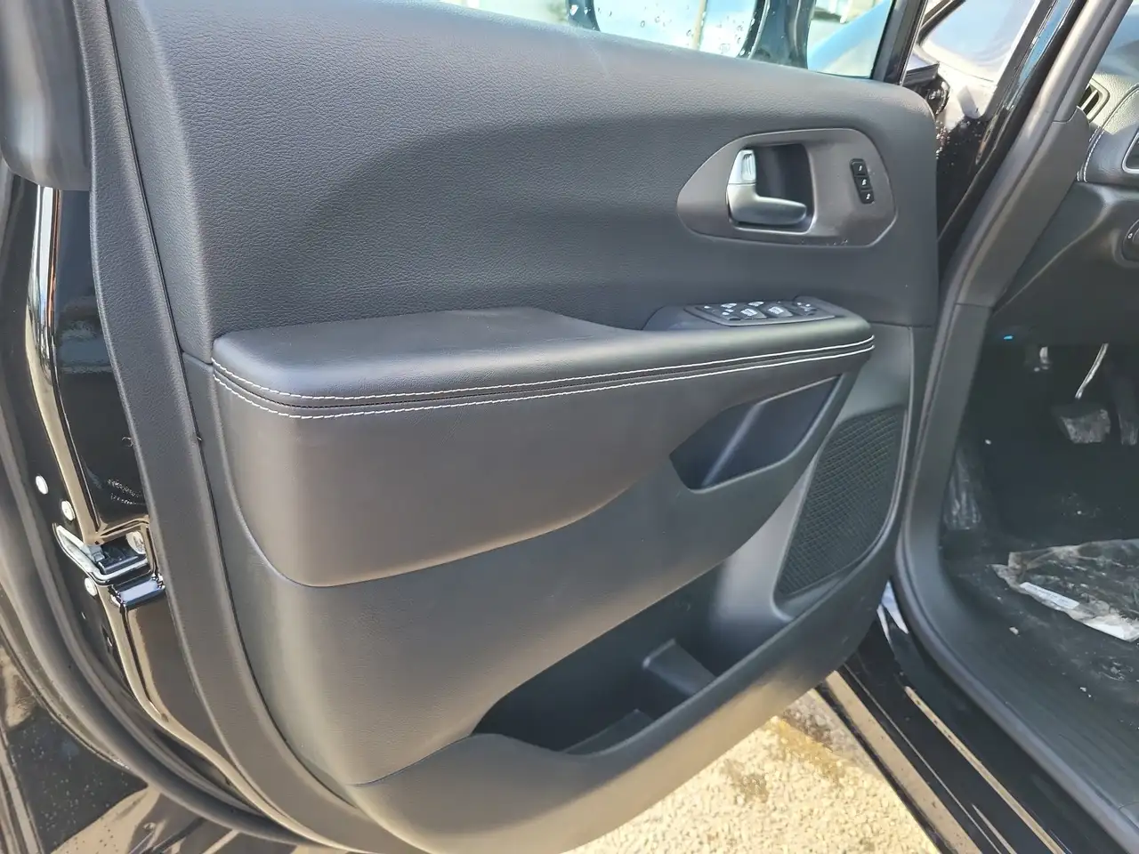 Chrysler Pacifica снимка Chrysler Pacifica