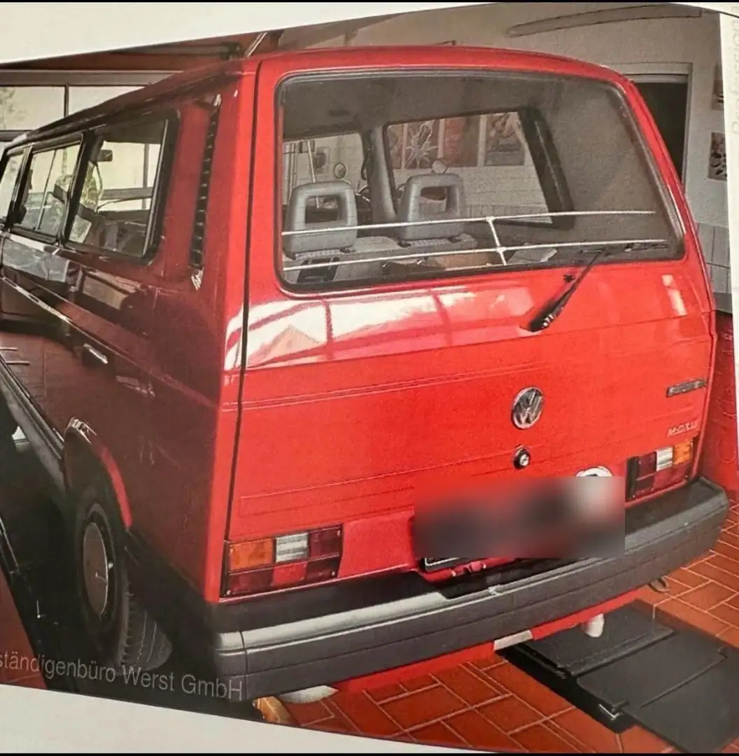Volkswagen T3 Multivan Червоний - 1