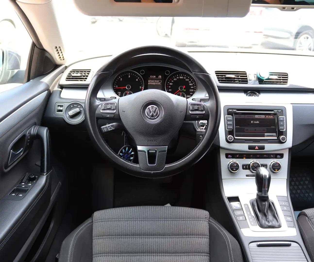 Volkswagen Passat CC 2.0 TDI 4Motion DSG StandHz*Kamera*AHK Šedá - 2