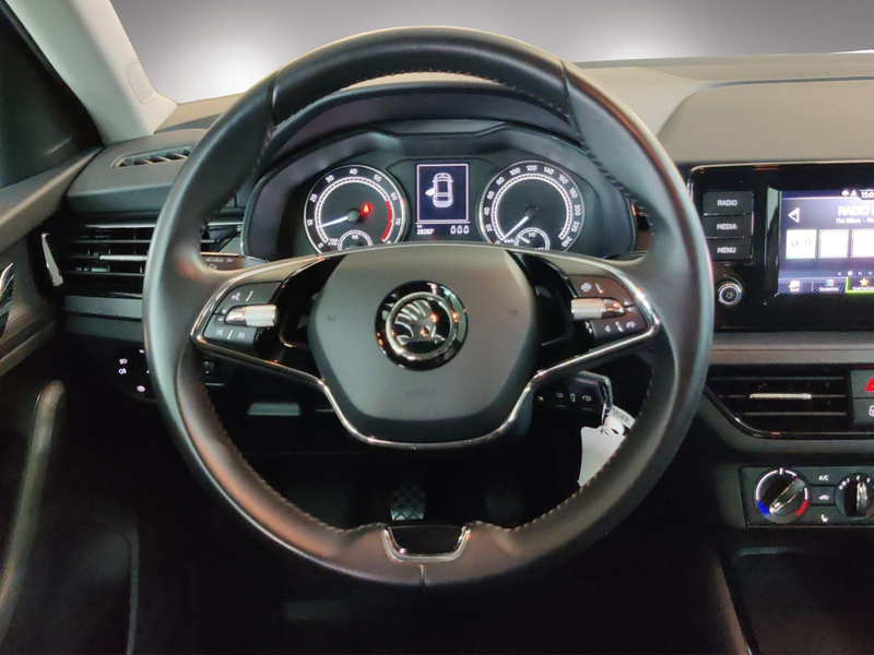 Skoda Scala Ambition 1.5 TSI MirrorLink/SHZ/bis 05.28N — photo 7