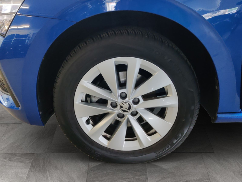 Skoda Scala Ambition 1.5 TSI MirrorLink/SHZ/bis 05.28N — photo 14