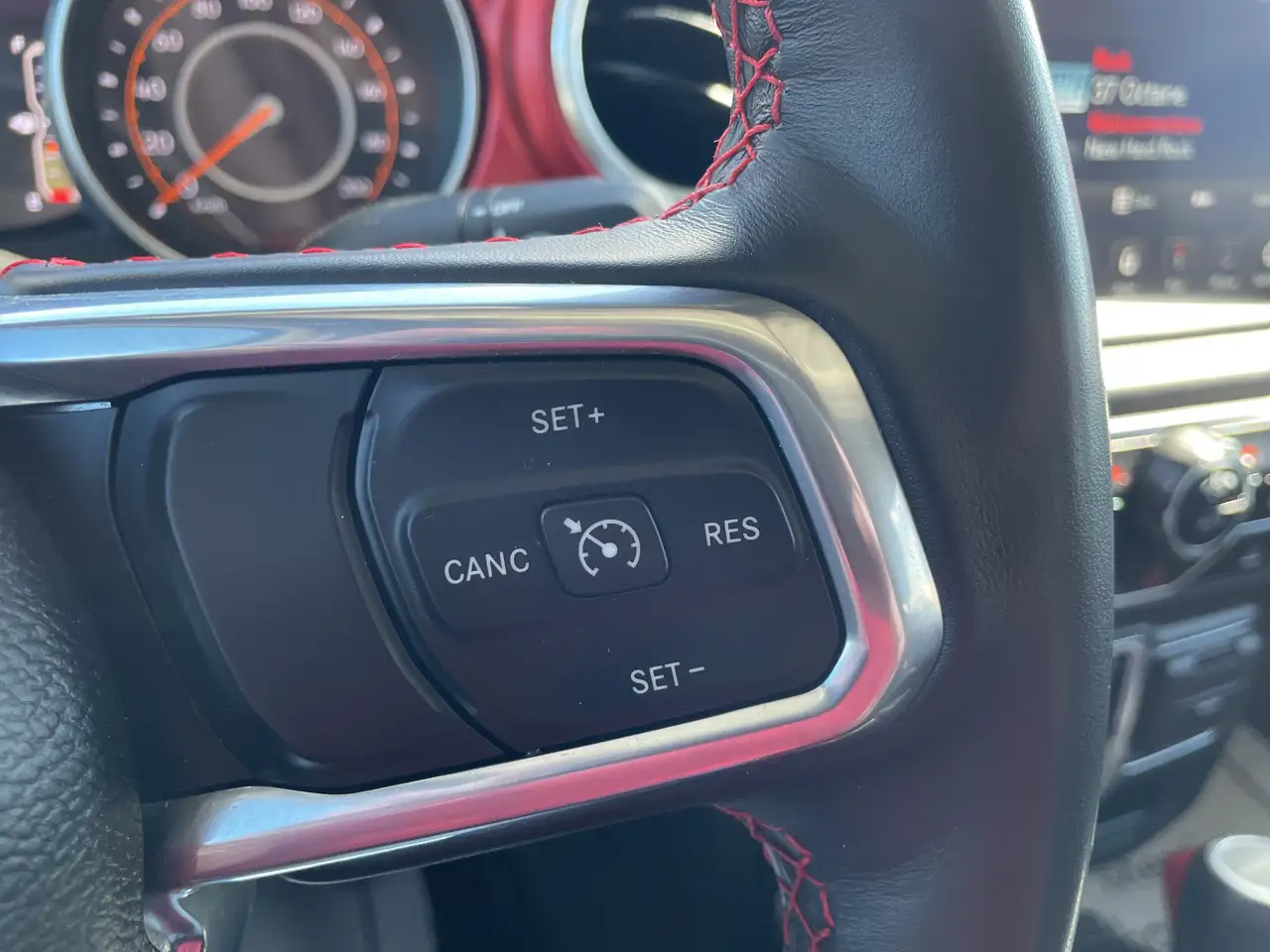 Jeep Gladiator снимка Jeep Gladiator