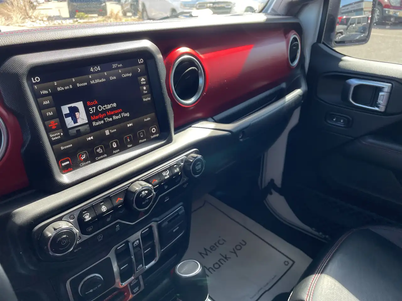 Jeep Gladiator снимка Jeep Gladiator
